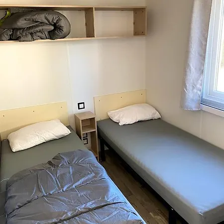 Kemp Camping La Falaise *